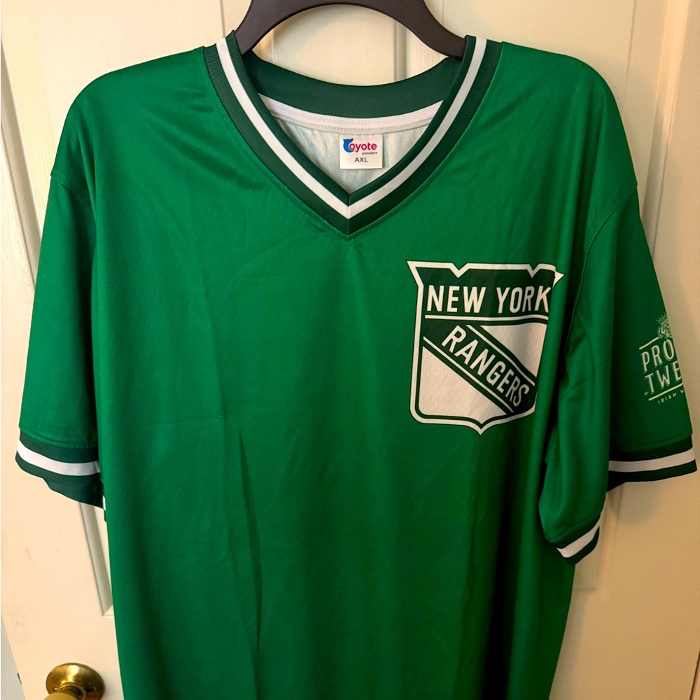 NWOT Green NY Rangers Shirt